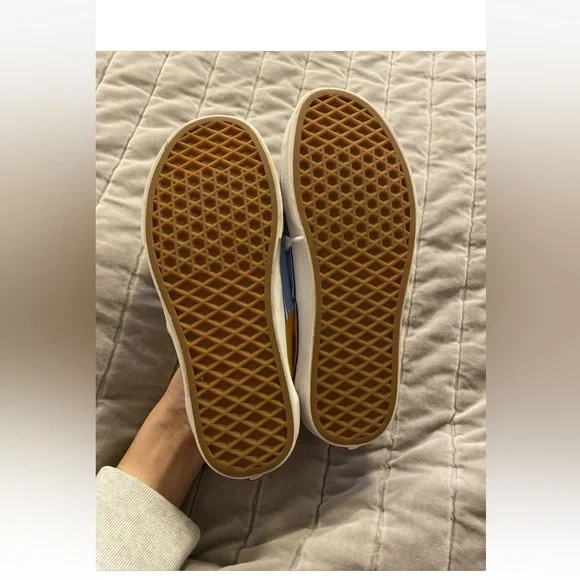 Vans low top, tie shoes, colorblock, M6, W7.5, Yellow, Blue - Picture 7 of 7